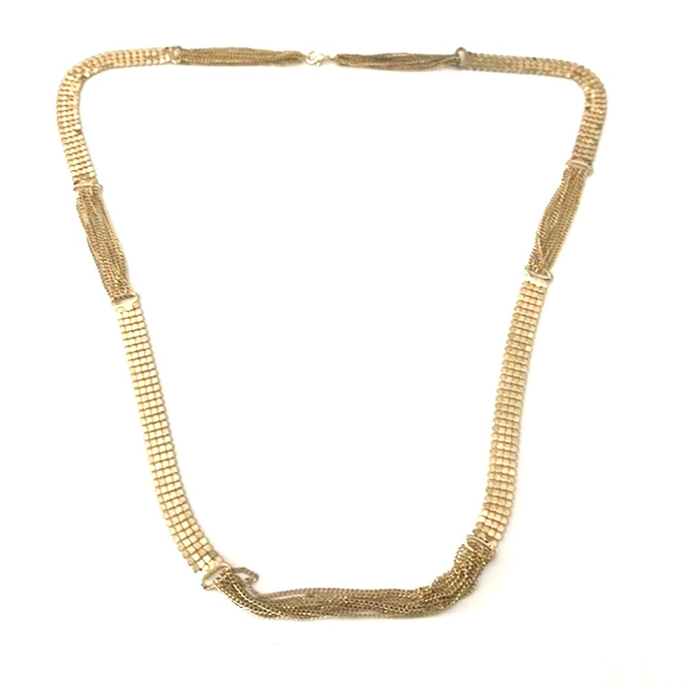 Elegant Gold Necklace